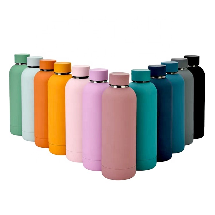 Stainless steel insulated water bottle